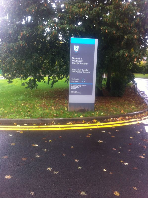 f2660a3564969e083432499a2f7a61e0