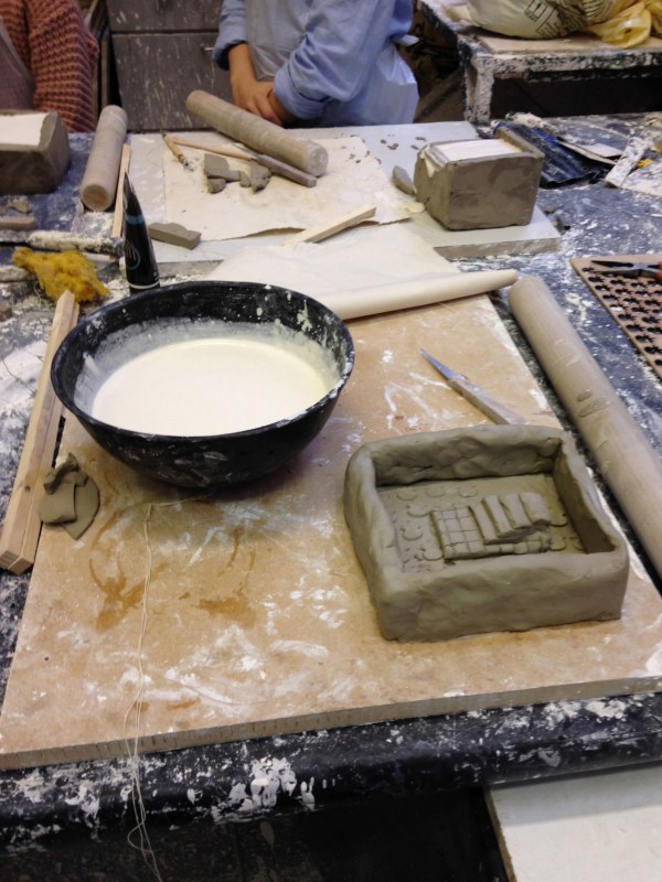 Experimenting plaster and clay modeling