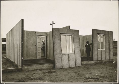 General Panel House, Walter Gropius, 1942.